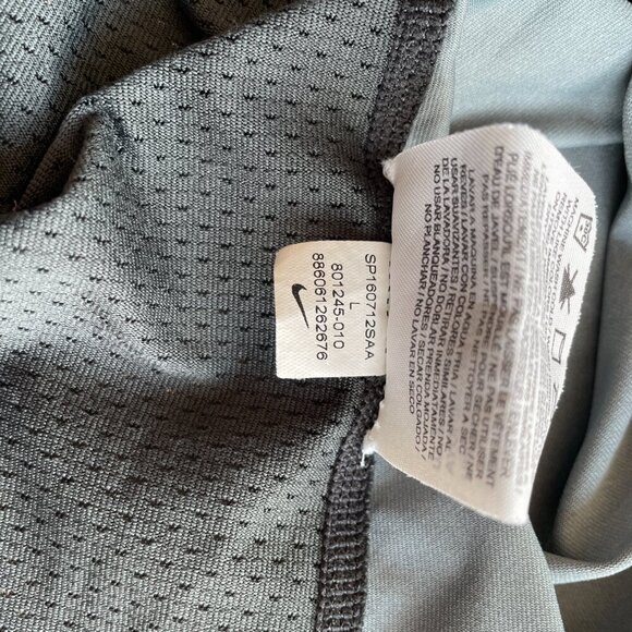 Nike Pro Men's Dri-Fit Fitted Camo Gray/Black T-Shirt, Size Large - Picture 9 of 9